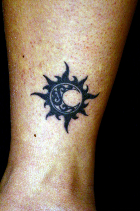 刺青作品　Tribal「太陽」